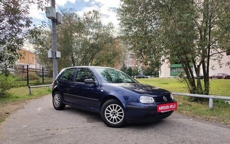 Volkswagen Golf IV, 2000 год, 400 000 рублей, 2 фотография