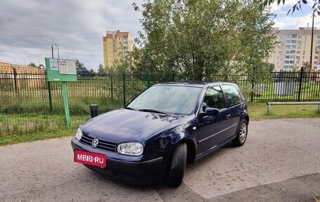 Volkswagen Golf IV, 2000 год, 400 000 рублей, 8 фотография