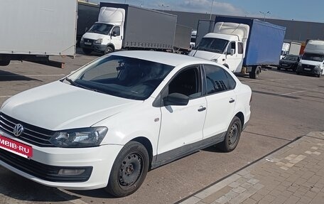Volkswagen Polo VI (EU Market), 2016 год, 450 000 рублей, 2 фотография