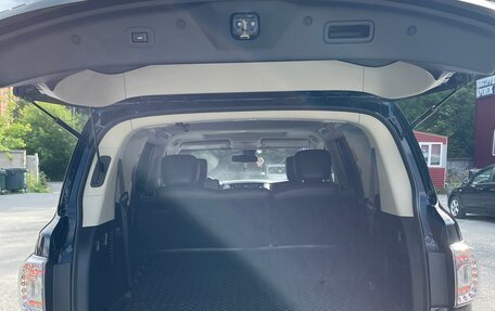 Nissan Patrol, 2010 год, 2 950 000 рублей, 8 фотография