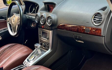 Opel Antara I, 2013 год, 1 350 000 рублей, 10 фотография