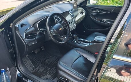 Chevrolet Malibu IX, 2016 год, 1 690 000 рублей, 5 фотография