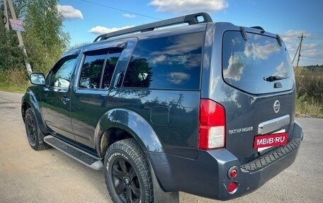 Nissan Pathfinder, 2008 год, 900 000 рублей, 22 фотография