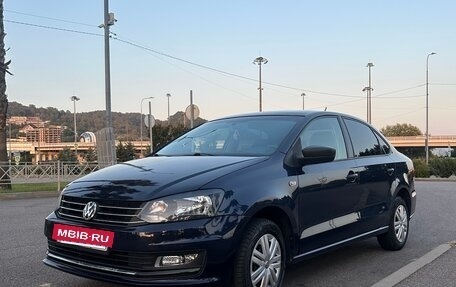 Volkswagen Polo VI (EU Market), 2015 год, 730 000 рублей, 2 фотография