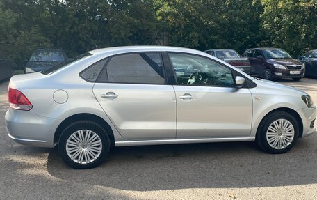 Volkswagen Polo VI (EU Market), 2014 год, 800 000 рублей, 3 фотография