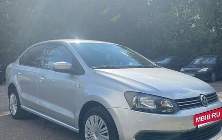 Volkswagen Polo VI (EU Market), 2014 год, 800 000 рублей, 2 фотография
