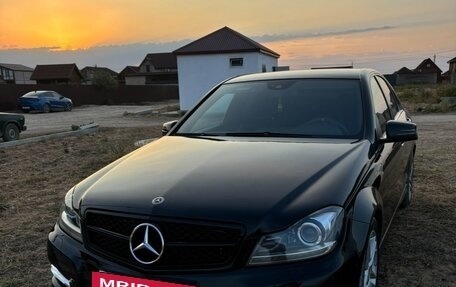 Mercedes-Benz C-Класс, 2011 год, 1 400 000 рублей, 3 фотография