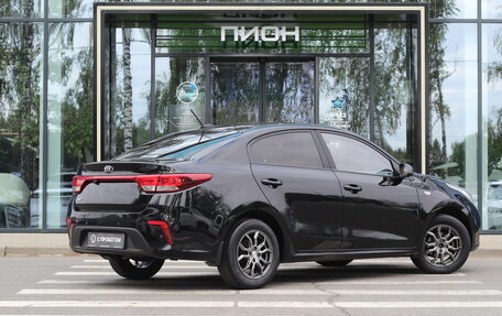 KIA Rio IV, 2017 год, 1 100 000 рублей, 3 фотография