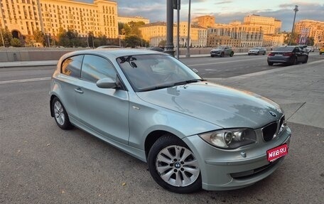 BMW 1 серия, 2007 год, 700 000 рублей, 1 фотография
