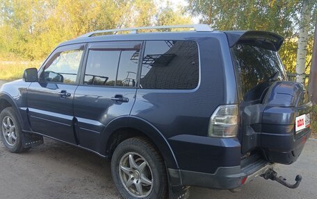 Mitsubishi Pajero IV, 2007 год, 1 300 000 рублей, 3 фотография