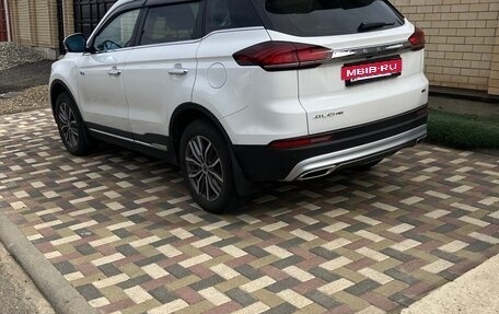 Geely Atlas, 2022 год, 2 199 999 рублей, 3 фотография