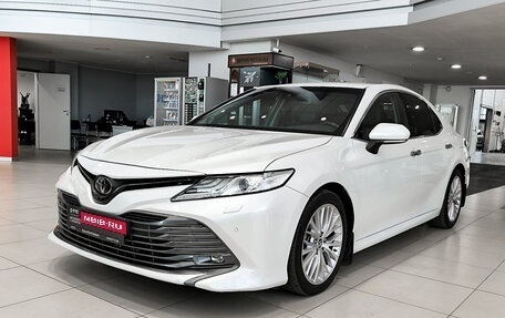 Toyota Camry, 2021 год, 3 350 000 рублей, 1 фотография