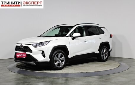 Toyota RAV4, 2021 год, 3 347 000 рублей, 1 фотография
