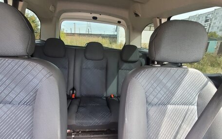 Peugeot Partner II рестайлинг 2, 2011 год, 800 000 рублей, 11 фотография