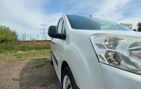 Peugeot Partner II рестайлинг 2, 2011 год, 800 000 рублей, 6 фотография