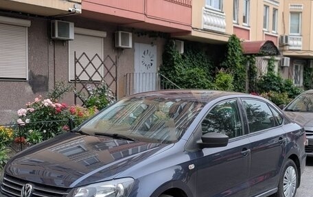 Volkswagen Polo VI (EU Market), 2016 год, 1 000 000 рублей, 36 фотография