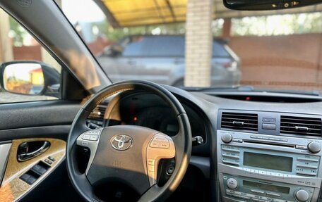 Toyota Camry, 2007 год, 1 030 000 рублей, 28 фотография