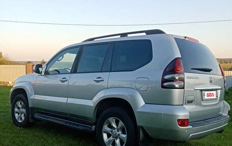 Toyota Land Cruiser Prado 120 рестайлинг, 2006 год, 1 870 000 рублей, 7 фотография