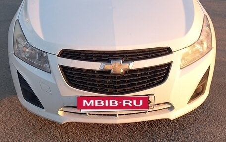 Chevrolet Cruze II, 2013 год, 900 000 рублей, 13 фотография