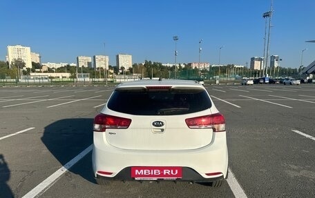 KIA Rio III рестайлинг, 2016 год, 940 000 рублей, 7 фотография