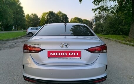 Hyundai Solaris II рестайлинг, 2021 год, 1 550 000 рублей, 4 фотография