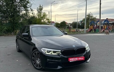 BMW 5 серия, 2019 год, 4 100 000 рублей, 2 фотография