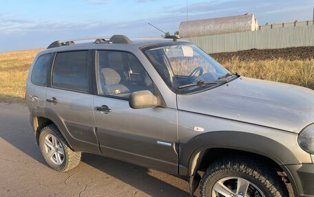 Chevrolet Niva I рестайлинг, 2009 год, 450 000 рублей, 13 фотография