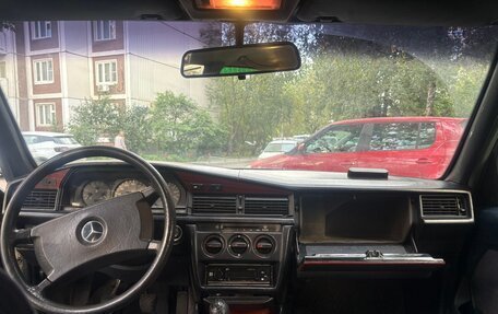 Mercedes-Benz 190 (W201), 1987 год, 260 000 рублей, 10 фотография