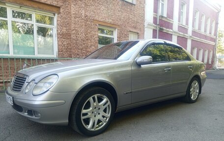 Mercedes-Benz E-Класс, 2004 год, 1 000 000 рублей, 7 фотография