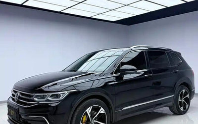 Volkswagen Tiguan II, 2022 год, 2 270 334 рублей, 1 фотография