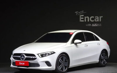 Mercedes-Benz A-Класс, 2021 год, 2 125 000 рублей, 1 фотография