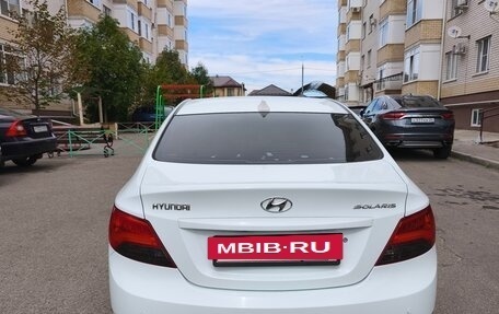 Hyundai Solaris II рестайлинг, 2011 год, 850 000 рублей, 3 фотография
