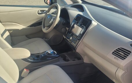 Nissan Leaf I, 2011 год, 690 000 рублей, 10 фотография