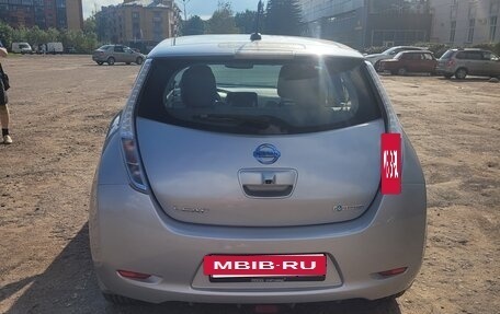 Nissan Leaf I, 2011 год, 690 000 рублей, 4 фотография