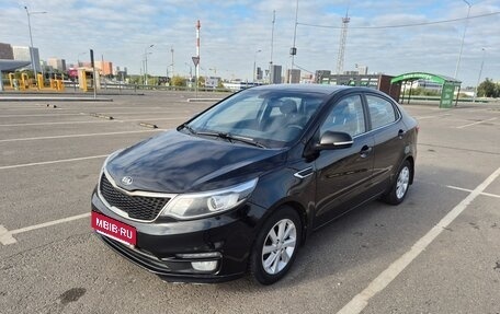 KIA Rio III рестайлинг, 2015 год, 880 000 рублей, 1 фотография