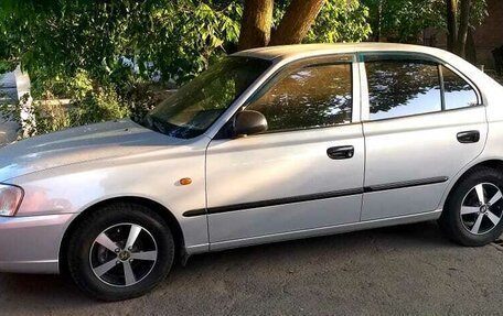 Hyundai Accent II, 2010 год, 715 000 рублей, 2 фотография