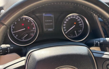 Toyota Camry, 2022 год, 3 050 000 рублей, 5 фотография