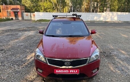 KIA cee'd I рестайлинг, 2010 год, 590 000 рублей, 2 фотография