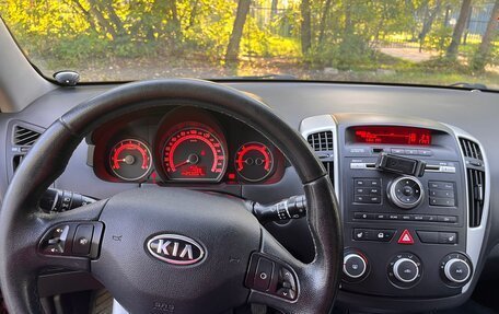 KIA cee'd I рестайлинг, 2010 год, 590 000 рублей, 15 фотография