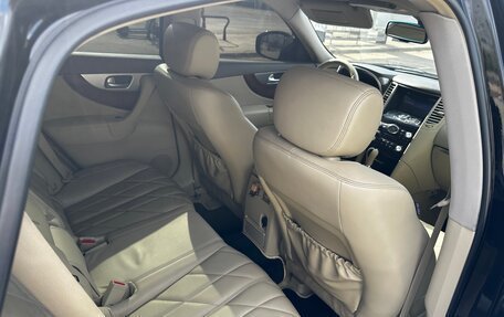 Infiniti FX II, 2011 год, 2 300 000 рублей, 18 фотография
