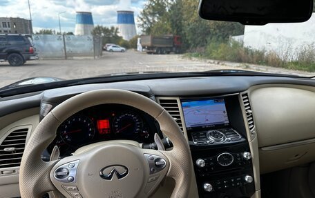 Infiniti FX II, 2011 год, 2 300 000 рублей, 23 фотография