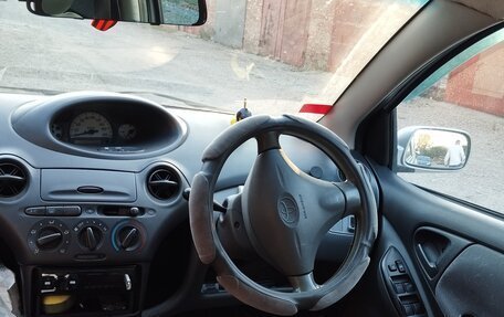 Toyota Vitz, 1999 год, 320 000 рублей, 6 фотография