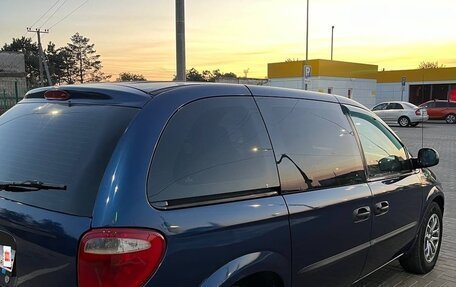 Dodge Caravan IV, 2001 год, 700 000 рублей, 3 фотография