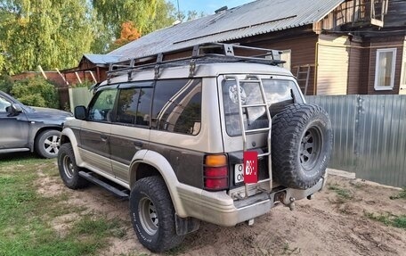 Mitsubishi Montero III, 1992 год, 750 000 рублей, 4 фотография