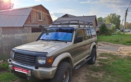 Mitsubishi Montero III, 1992 год, 750 000 рублей, 2 фотография