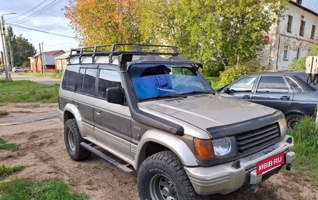 Mitsubishi Montero III, 1992 год, 750 000 рублей, 3 фотография