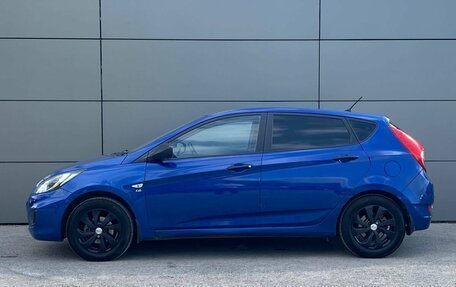 Hyundai Solaris II рестайлинг, 2013 год, 800 000 рублей, 10 фотография