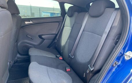 Hyundai Solaris II рестайлинг, 2013 год, 800 000 рублей, 15 фотография