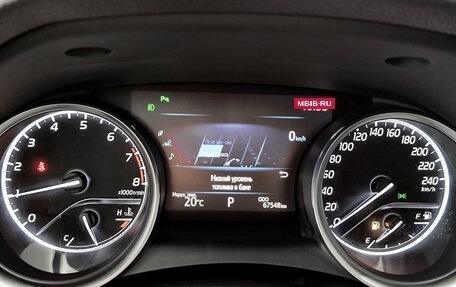 Toyota Camry, 2021 год, 3 350 000 рублей, 13 фотография