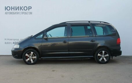 Volkswagen Sharan I рестайлинг, 2005 год, 479 000 рублей, 2 фотография